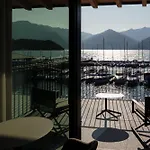 فندق Dorato Marina - Lakefront *