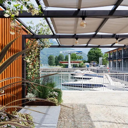 Dorato Marina - Lakefront Colico