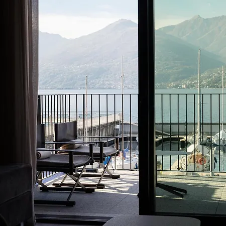Dorato Marina - Lakefront Lodge Colico