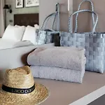 Hotel Dorato Marina - Lakefront *