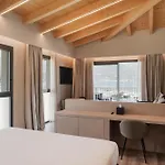 Hotel Dorato Marina - Lakefront *