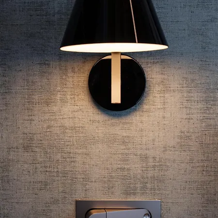 Lodge Dorato Marina - Lakefront Colico