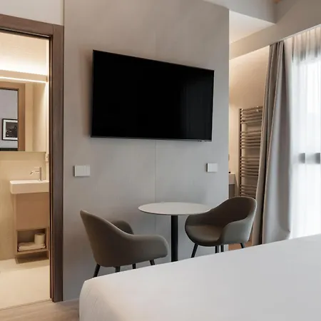 Dorato Marina - Lakefront *