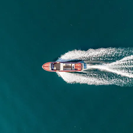 Dorato Marina - Lakefront Hotell Colico