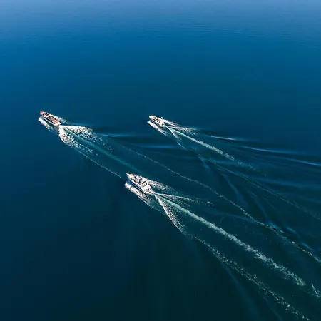 Hotell Dorato Marina - Lakefront Colico