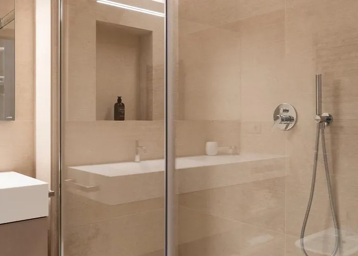 Dorato Marina - Lakefront Orman Evi *