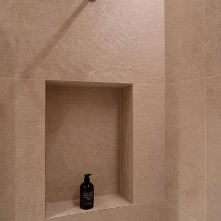 Dorato Marina - Lakefront Chata